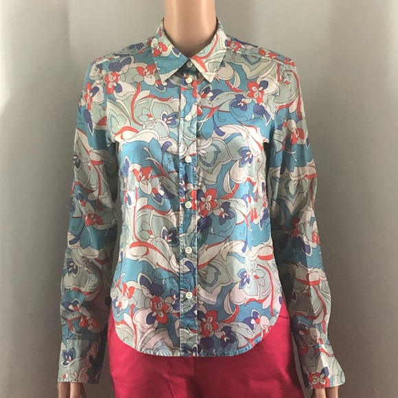 French Connection button down!👖👠 - Picture 2 of 2